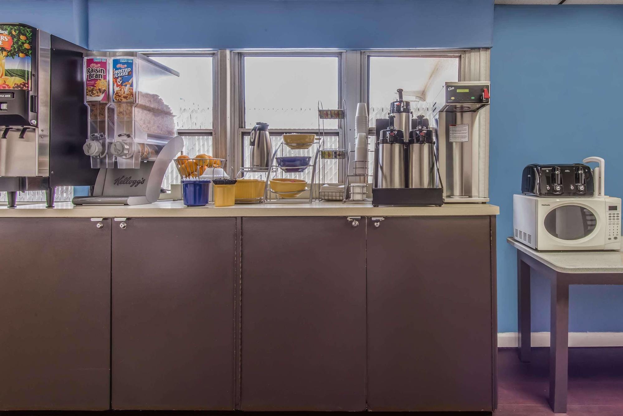 Days Inn By Wyndham Hicksville Long Island Εξωτερικό φωτογραφία